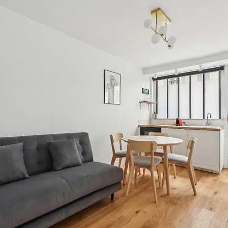 Cosy In Typical Montmartre Apartment *